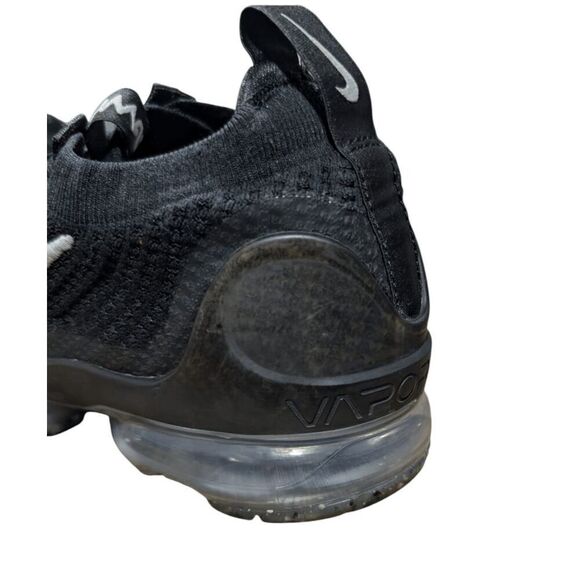 NIKE Air VaporMax 2021 Flyknit 'Black Metallic Silver' Running Shoes Size 10 - Picture 10 of 11